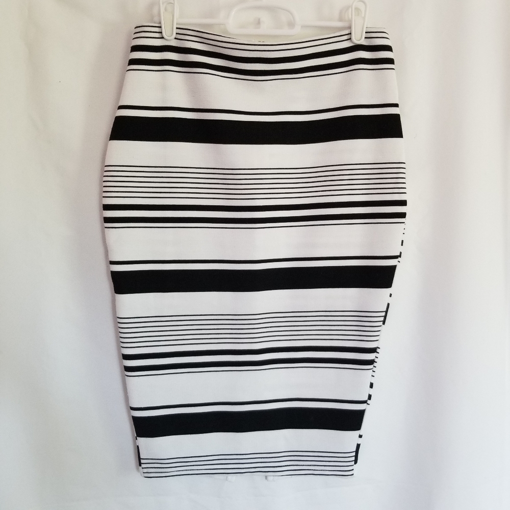Pure Hype Black White Striped Stretch Pencil Skirt Back Zipper & Slit Size Small